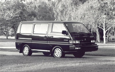 1990 Mitsubishi Vanwagon 1990 Mitsubishi Vanwagon