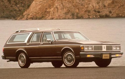 1990 Oldsmobile Custom Cruiser 1990 Oldsmobile Custom Cruiser