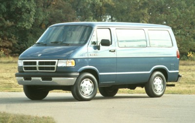 Dodge Ram Wagon 1995
