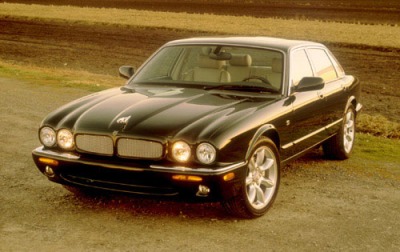 2000 Jaguar XJR 2000 Jaguar XJR