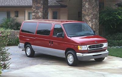 Ford Econoline Wagon 2000
