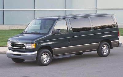 Ford Econoline Wagon 2001