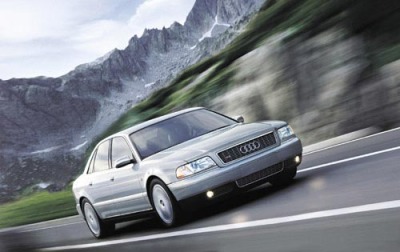 2002 Audi S8