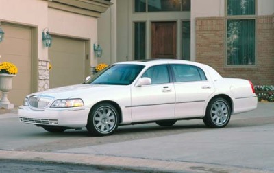 2003 Lincoln Town Car