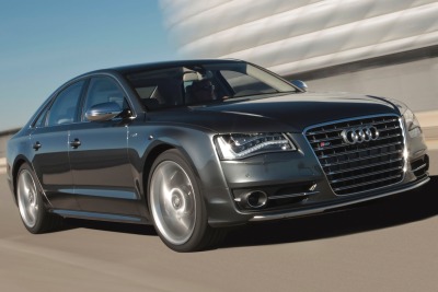 2013 Audi S8