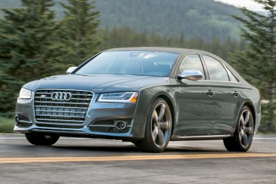 2015 Audi S8