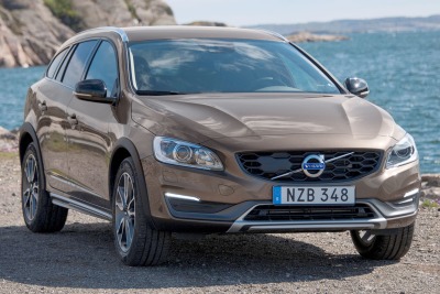 2016 Volvo V60 Cross Country 2016 Volvo V60 Cross Country