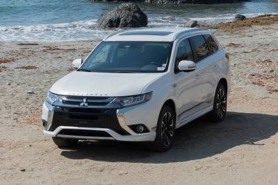 2018 Mitsubishi Outlander PHEV 2018 Mitsubishi Outlander PHEV