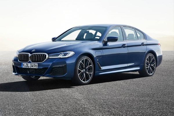 2021 BMW 5 Series