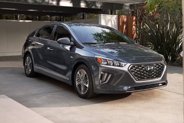2021 Hyundai Ioniq Plug-In Hybrid 2021 Hyundai Ioniq Plug-In Hybrid