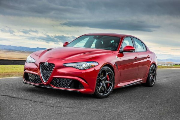 2022 Alfa Romeo Giulia 2022 Alfa Romeo Giulia