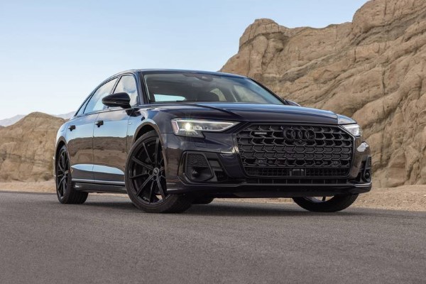 2022 Audi A8 2022 Audi A8