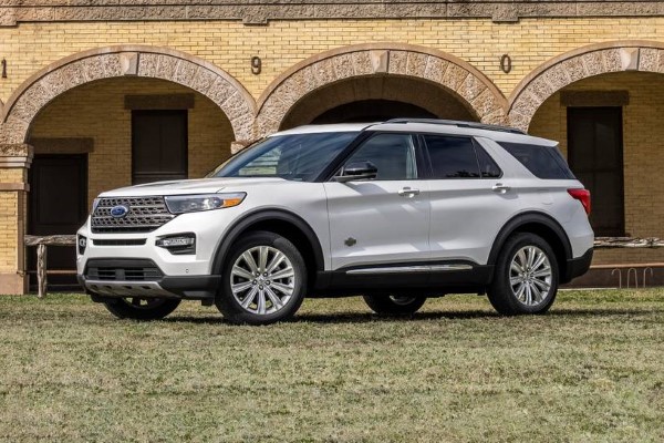 2022 Ford Explorer