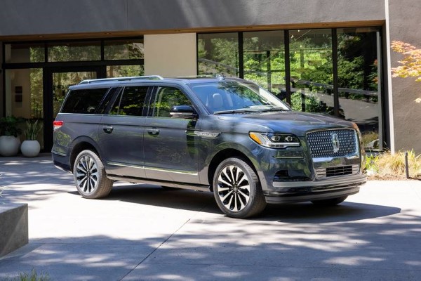 2022 Lincoln Navigator