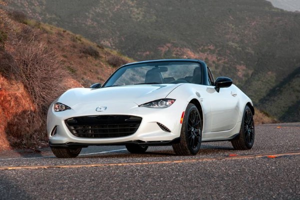 2022 Mazda MX-5 Miata 2022 Mazda MX-5 Miata