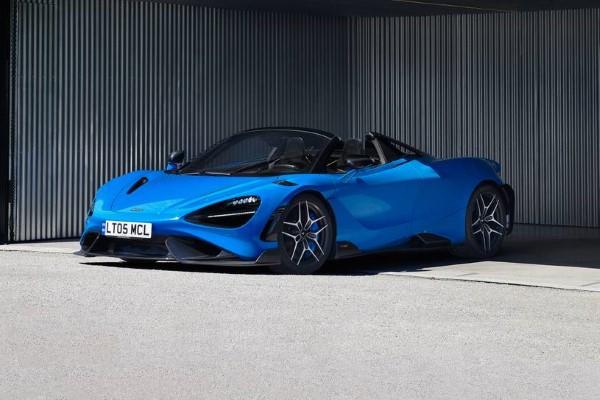 2022 McLaren 765LT Spider 2022 McLaren 765LT Spider