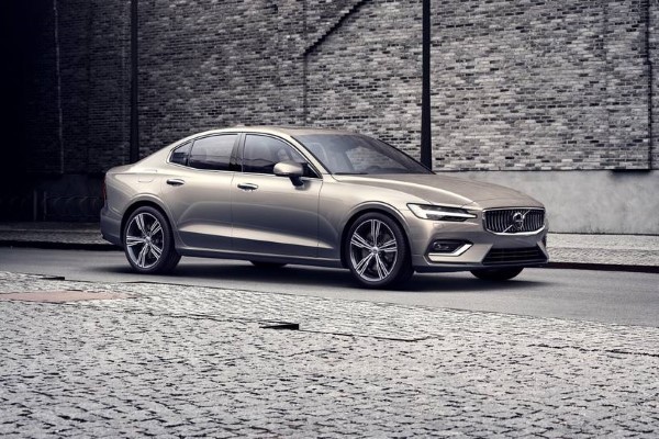 2022 Volvo S60